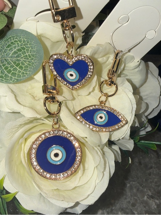 Mint Accessories - YOU CHOOSE Blue Evil Eye 🧿 keychain